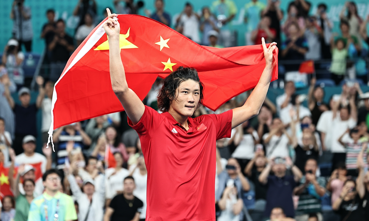 Zhang Zhizhen: Người viết nên lịch sử của quần vợt Trung Quốc 338810