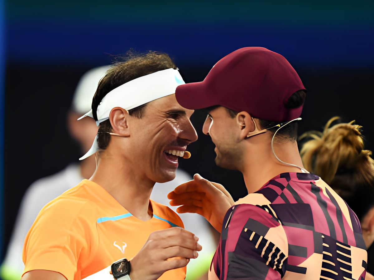 Rafael Nadal (trái) và Grigor Dimitrov trong một sự kiện diễn ra tại Úc đầu năm 2023