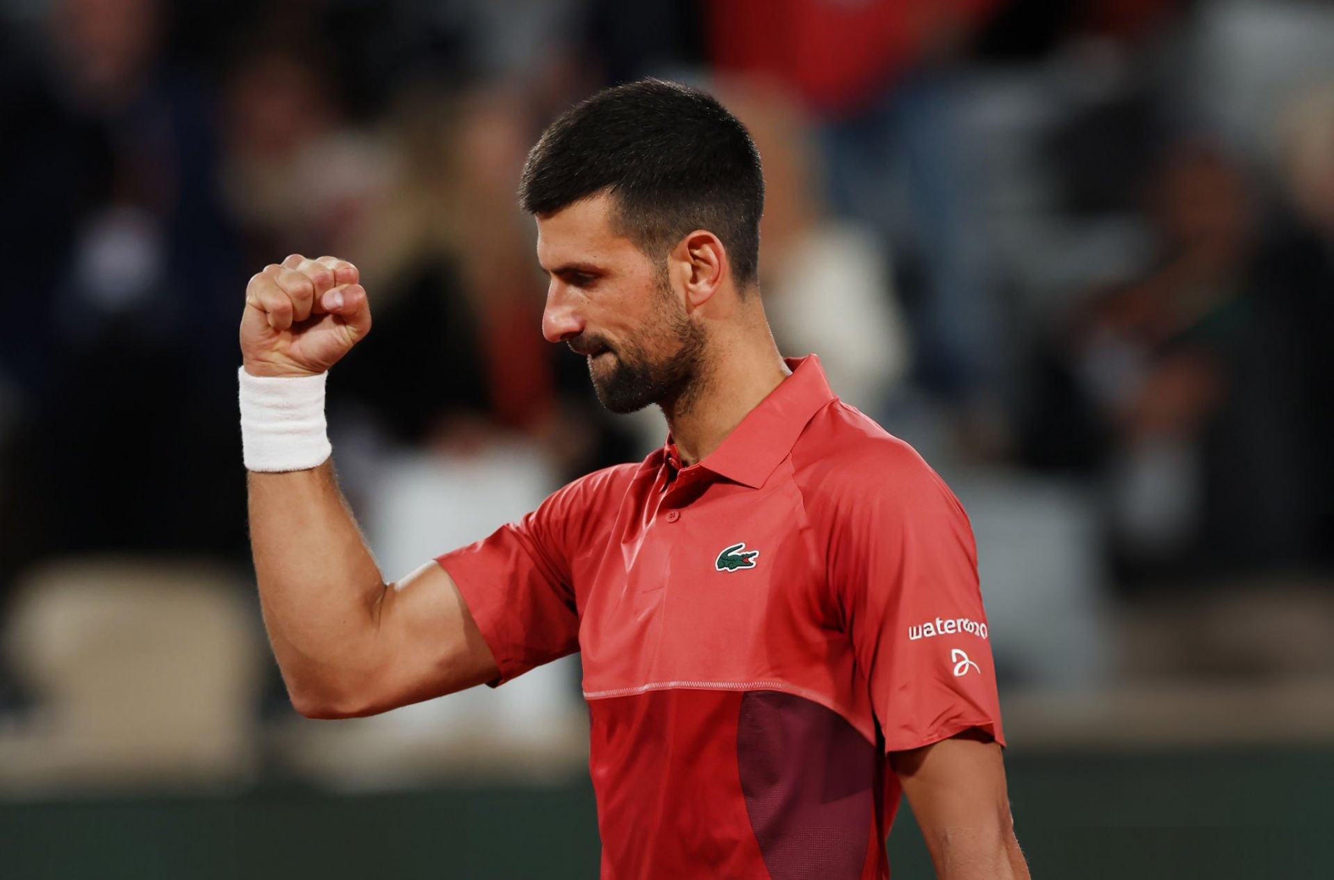 Novak Djokovic thắng dễ 'chiến thần Grand Slam' vòng 1 Roland Garros 2024 471018