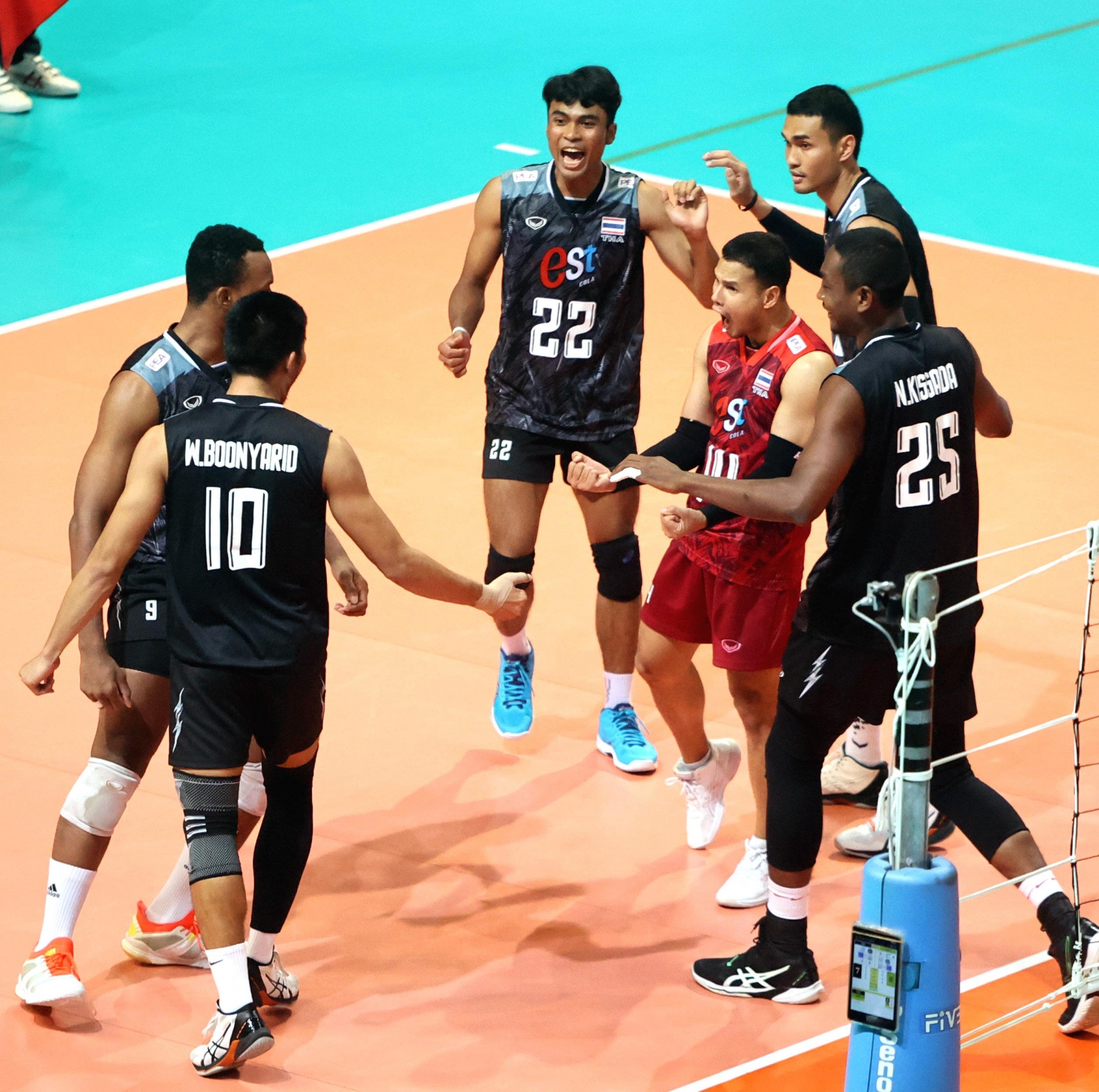 Danh sách bóng chuyền nam Thái Lan dự AVC Challenge Cup 2024 474246