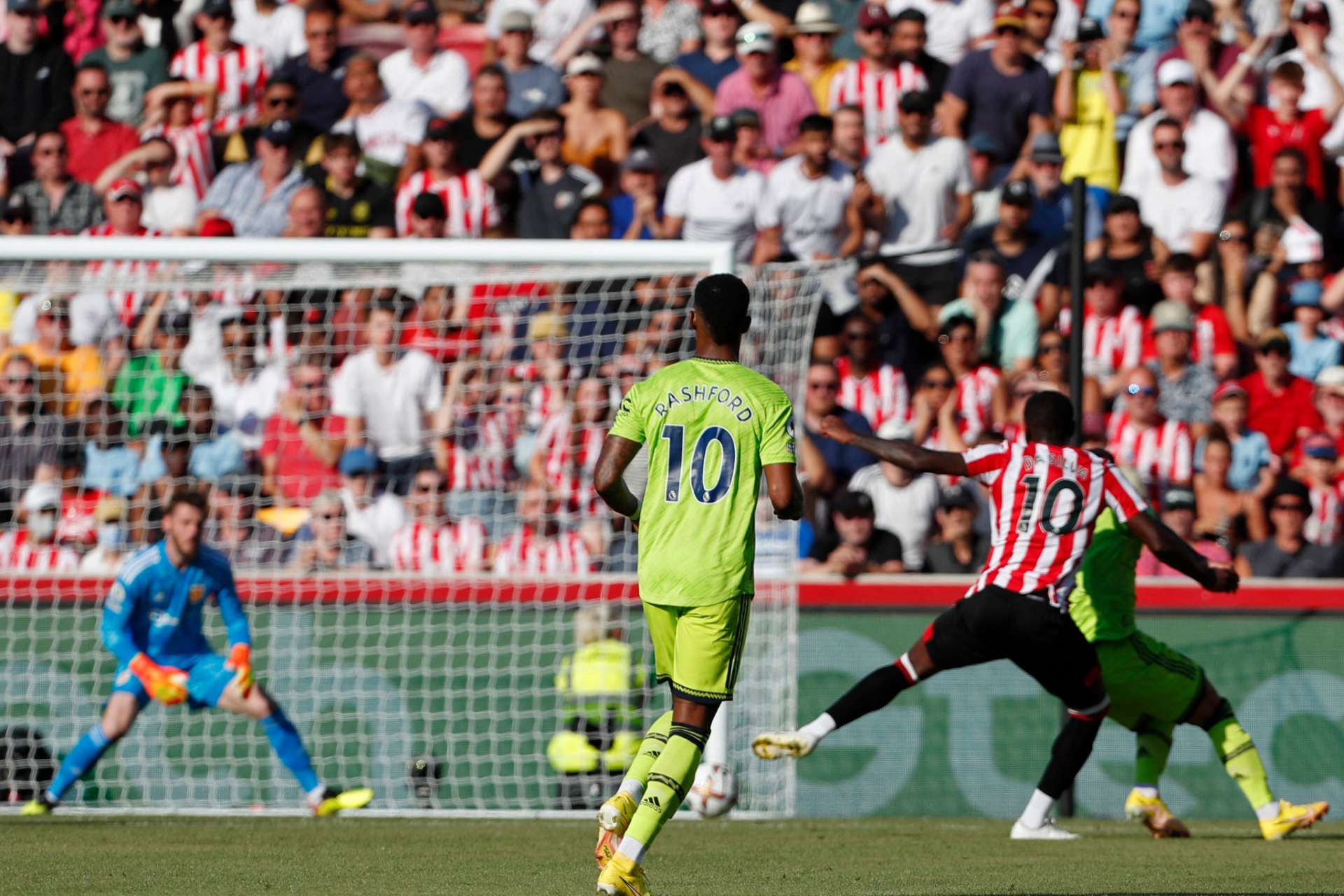 Trực tiếp MU 0-2 Brentford: De Gea liên tiếp mắc sai lầm 171336