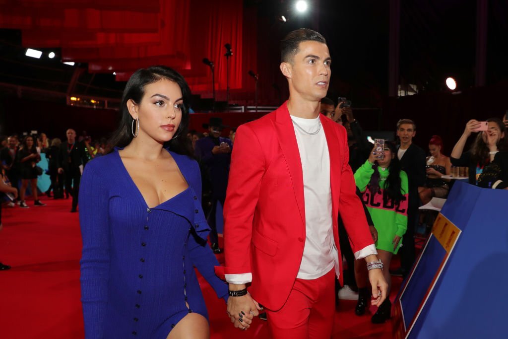 Ronaldo tiết lộ xúc động về bạn gái, xác định thời điểm kết hôn 218467