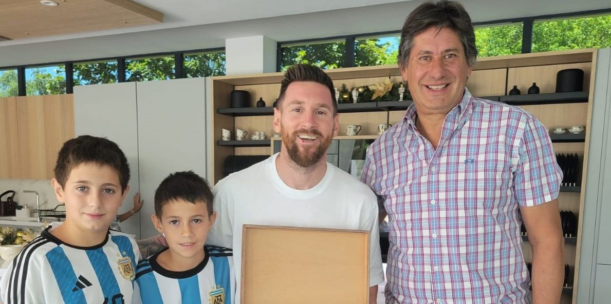 Messi nhận vinh dự lớn tại Argentina sau chức vô địch World Cup 2022 236577