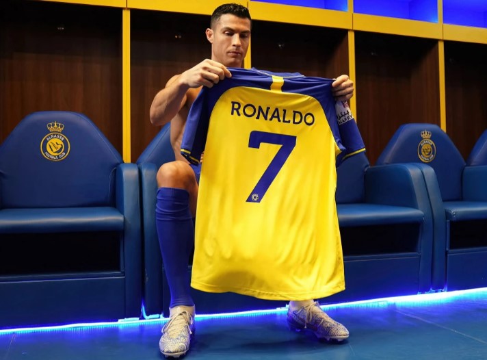 Ronaldo sắp bị Messi vượt mặt ở lĩnh vực sở trường 239528