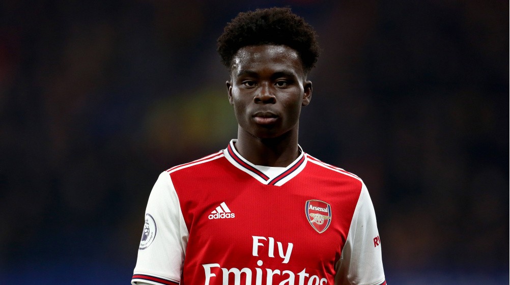 bukayo-saka-arsenal-januar-2020-1582630494-32334-0657-1675208291.jpg