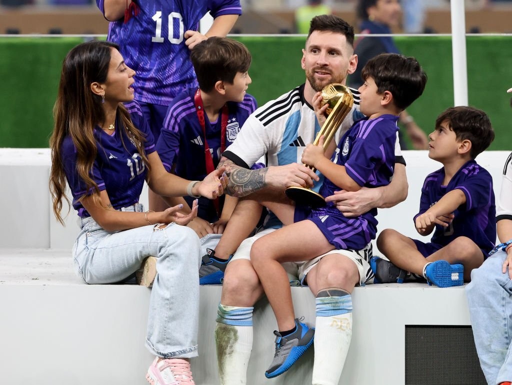 messi-antonella-cac-con-1677587874.jpg