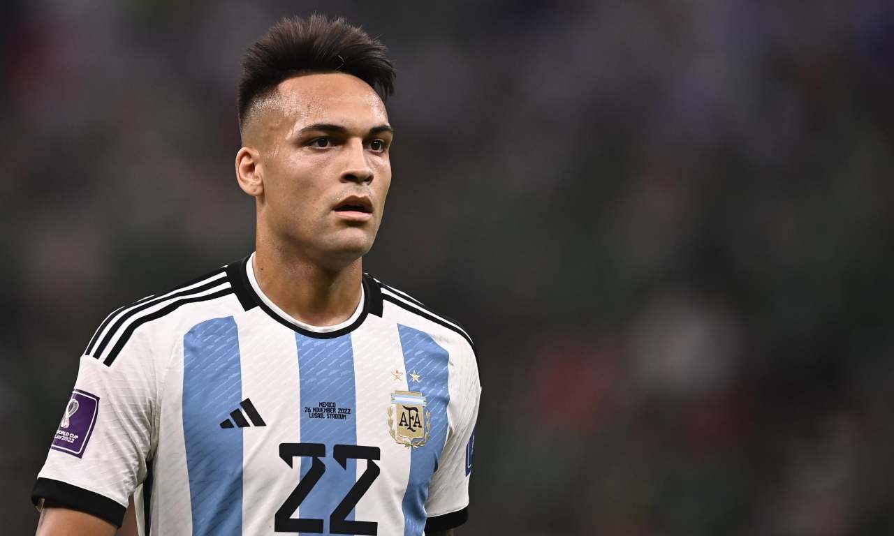 lautaro-martinez-serieanewscom-20221126-1679112567.jpg