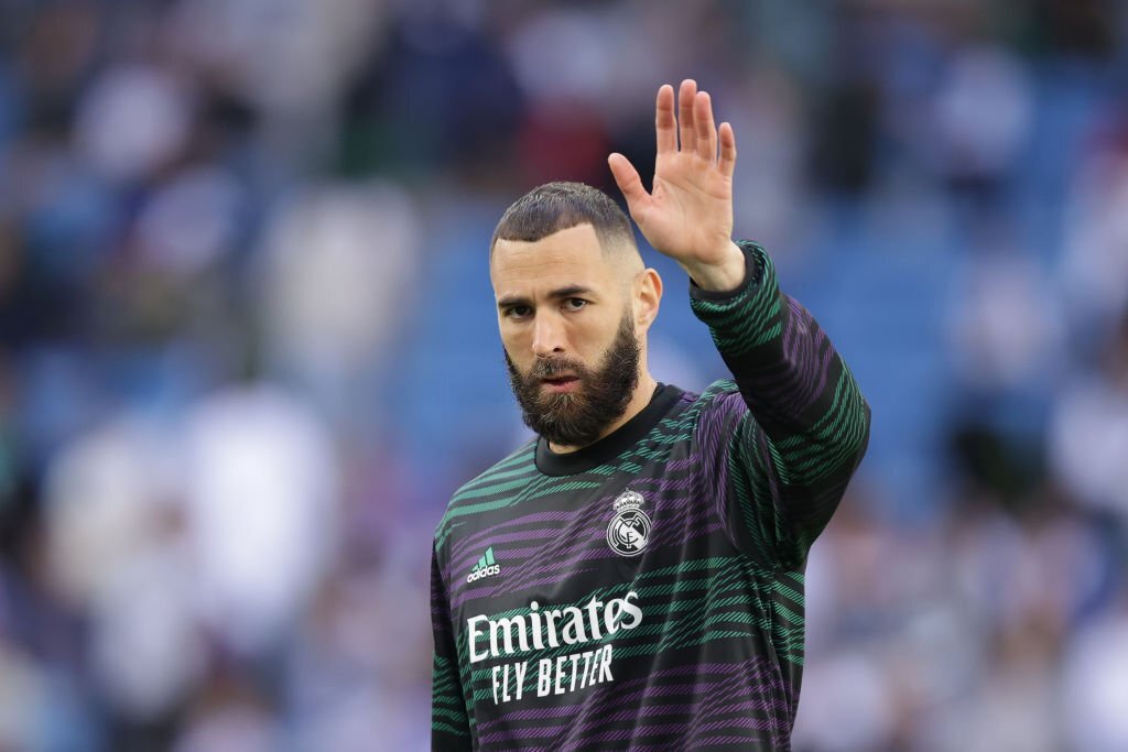 Nhận đề nghị khủng, Benzema xác định luôn tương lai tại Real Madrid 287343