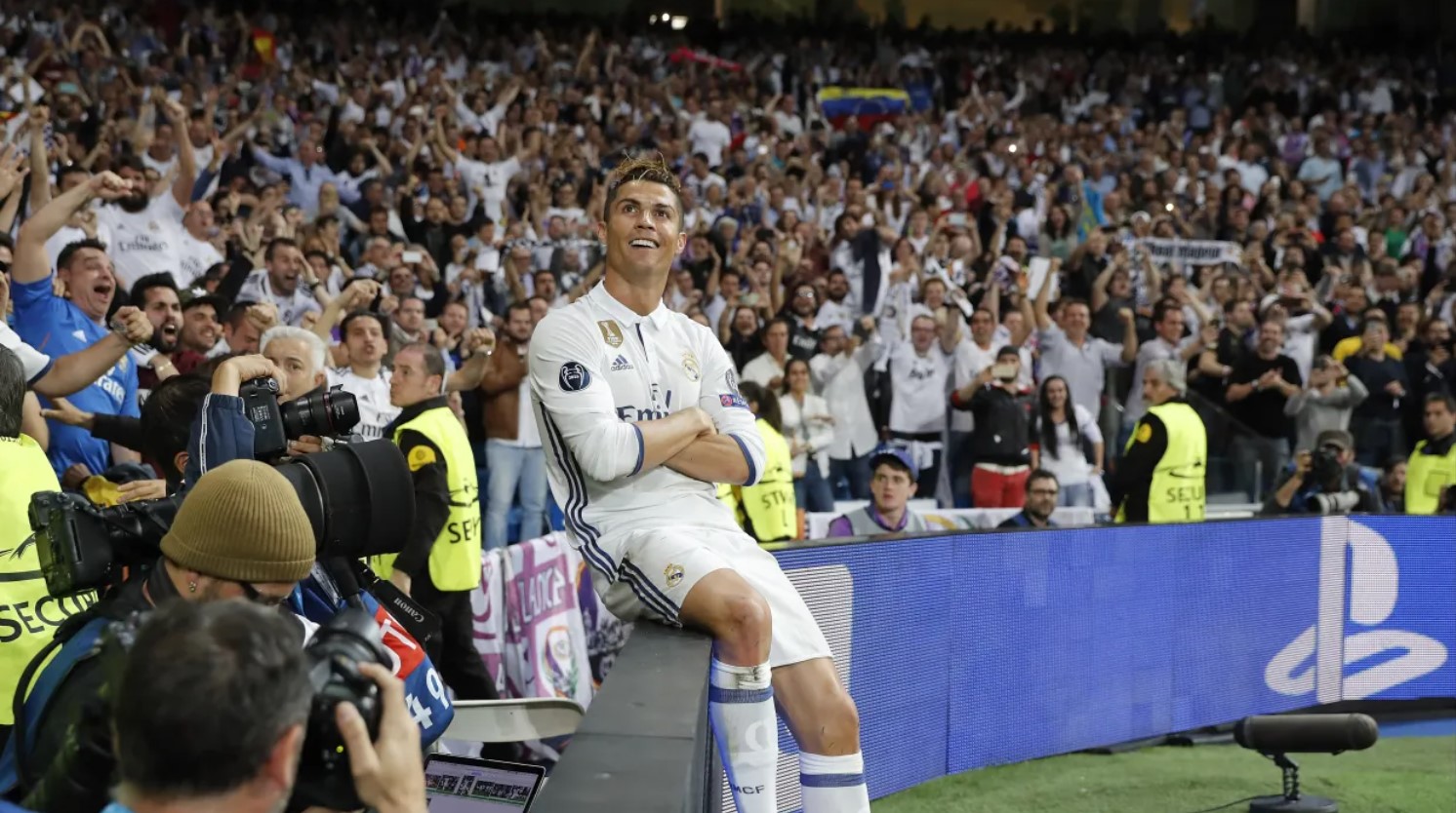 Tôn sùng Ronaldo, Garnacho đối mặt với cơn thịnh nộ tại ĐT Argentina 403341