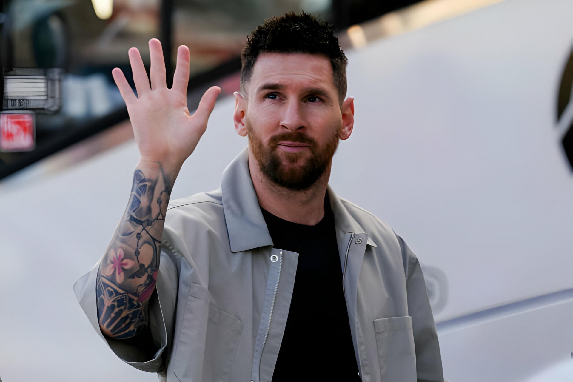 Messi chính thức bị kiện, hé lộ hành động không thể chấp nhận 439859