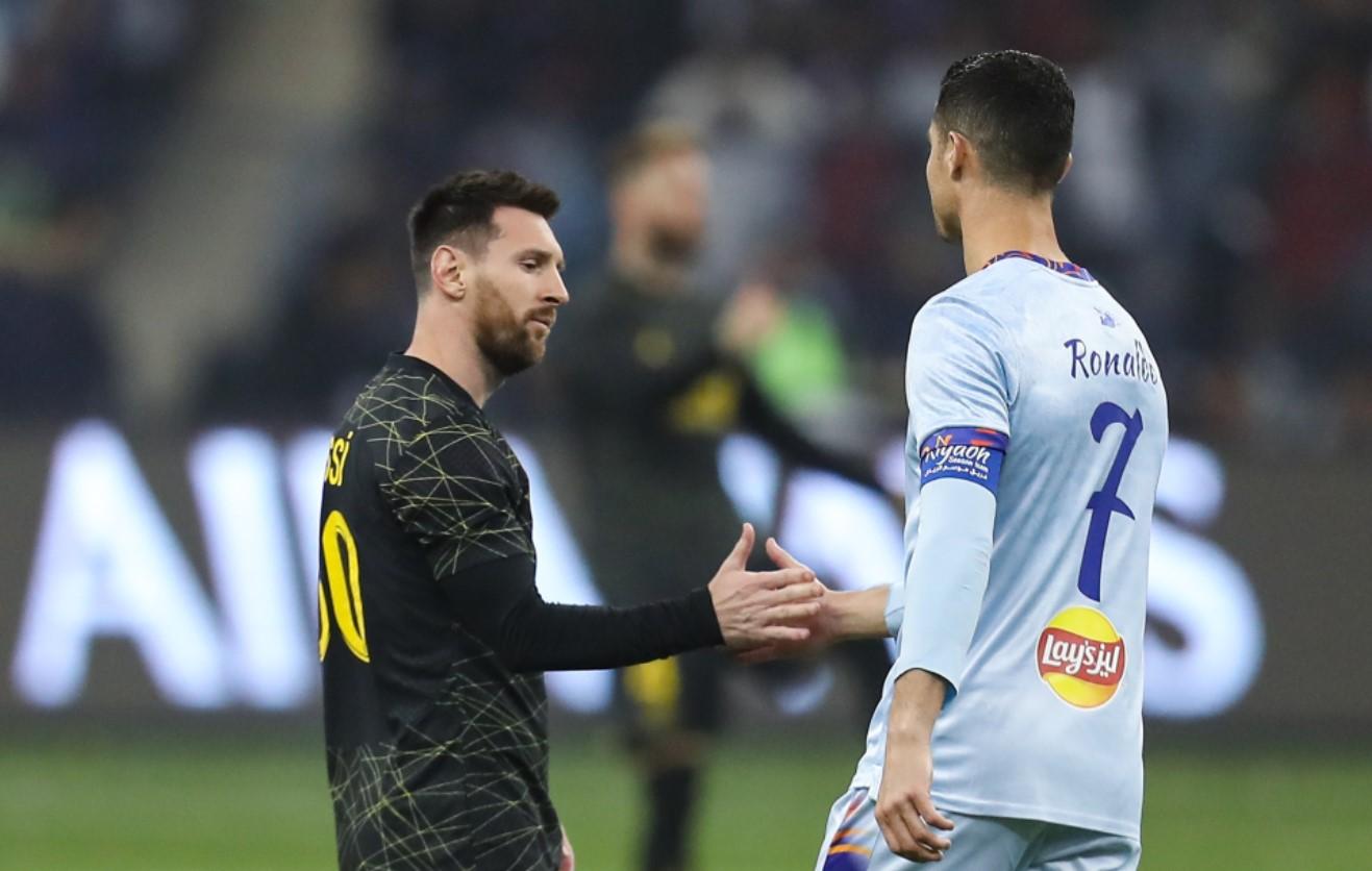 Bên kia sườn dốc, cả Ronaldo và Messi nhận chung tin buồn 441537