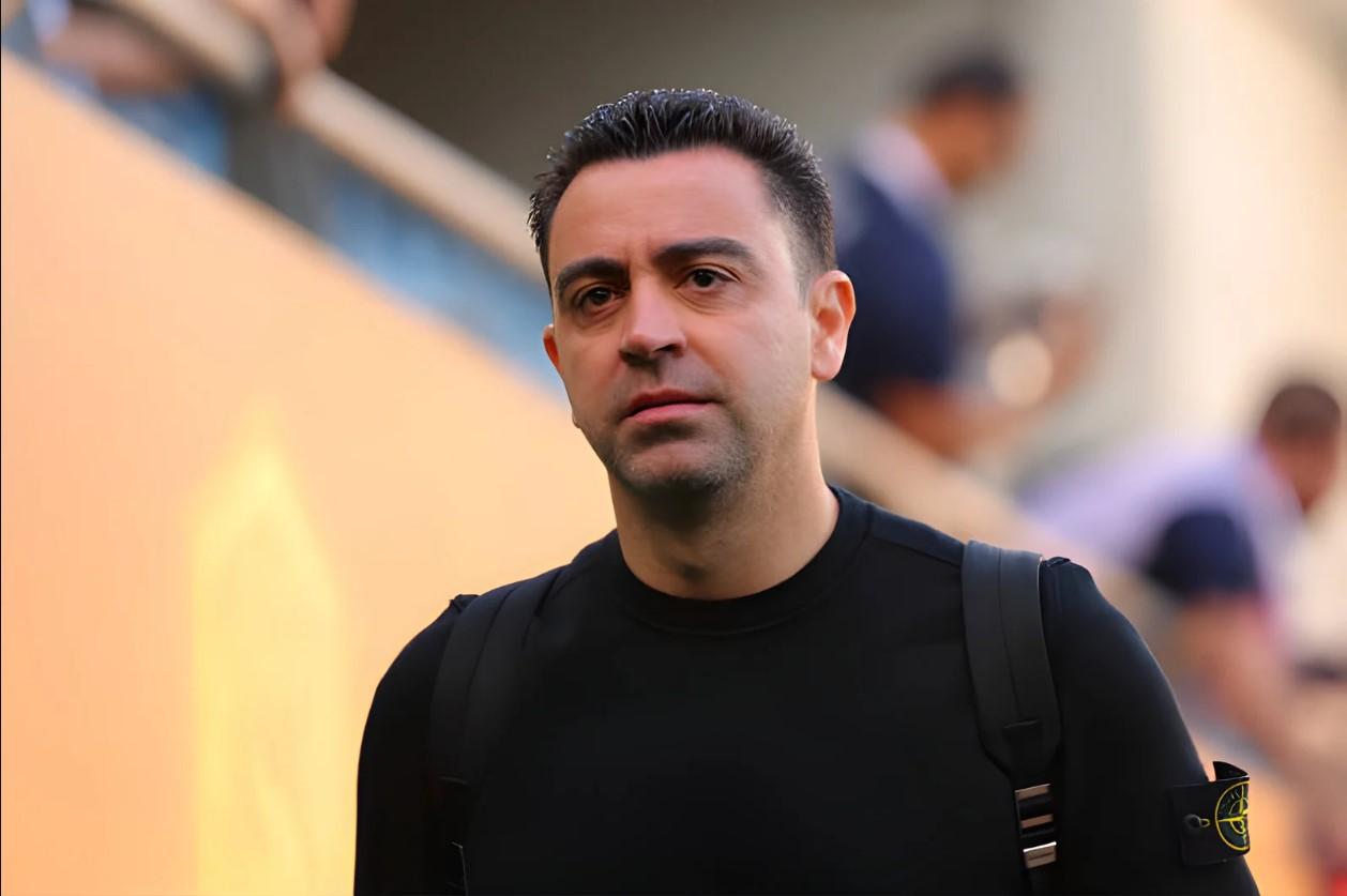 Xavi cân nhắc động thái 'ngã ngửa' sau khi tuyên bố rời Barca 449268