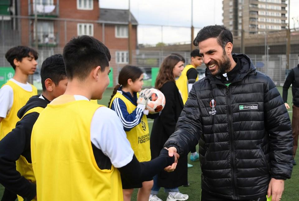 Sau Xabi Alonso, HLV Cesc Fabregas gây sốt châu Âu khi chuẩn bị thăng hạng 456823