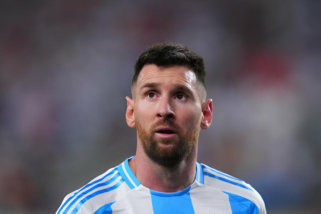 Messi khiến tất cả lo lắng trước thềm tứ kết Copa America 2024 491660