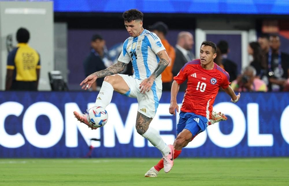 Trực tiếp Argentina 2-0 Chile: Đẳng cấp nhà vô địch