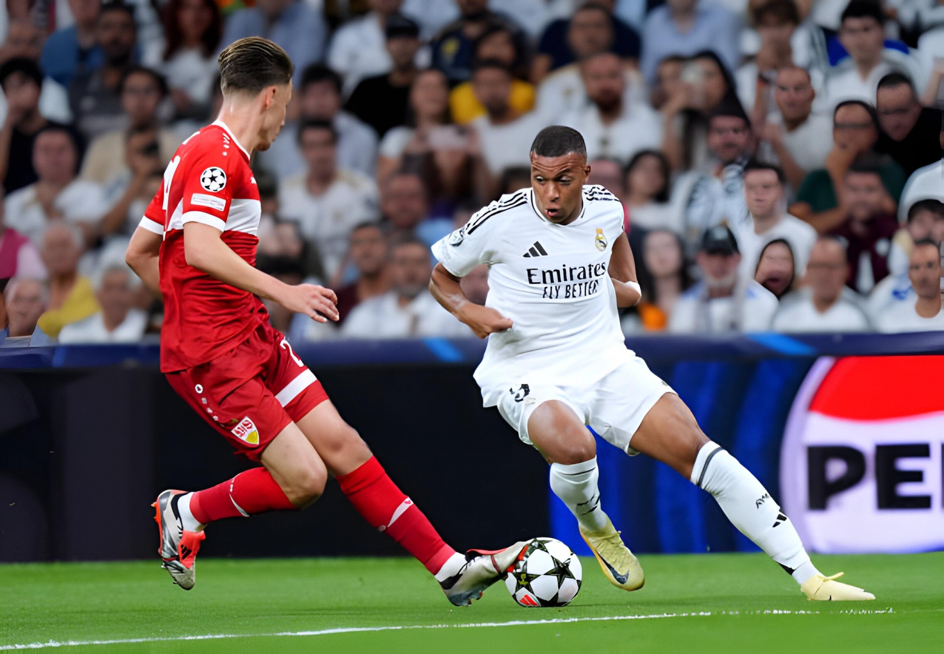 Trực tiếp Real Madrid 0-0 Stuttgart: Mbappe chưa có đất diễn