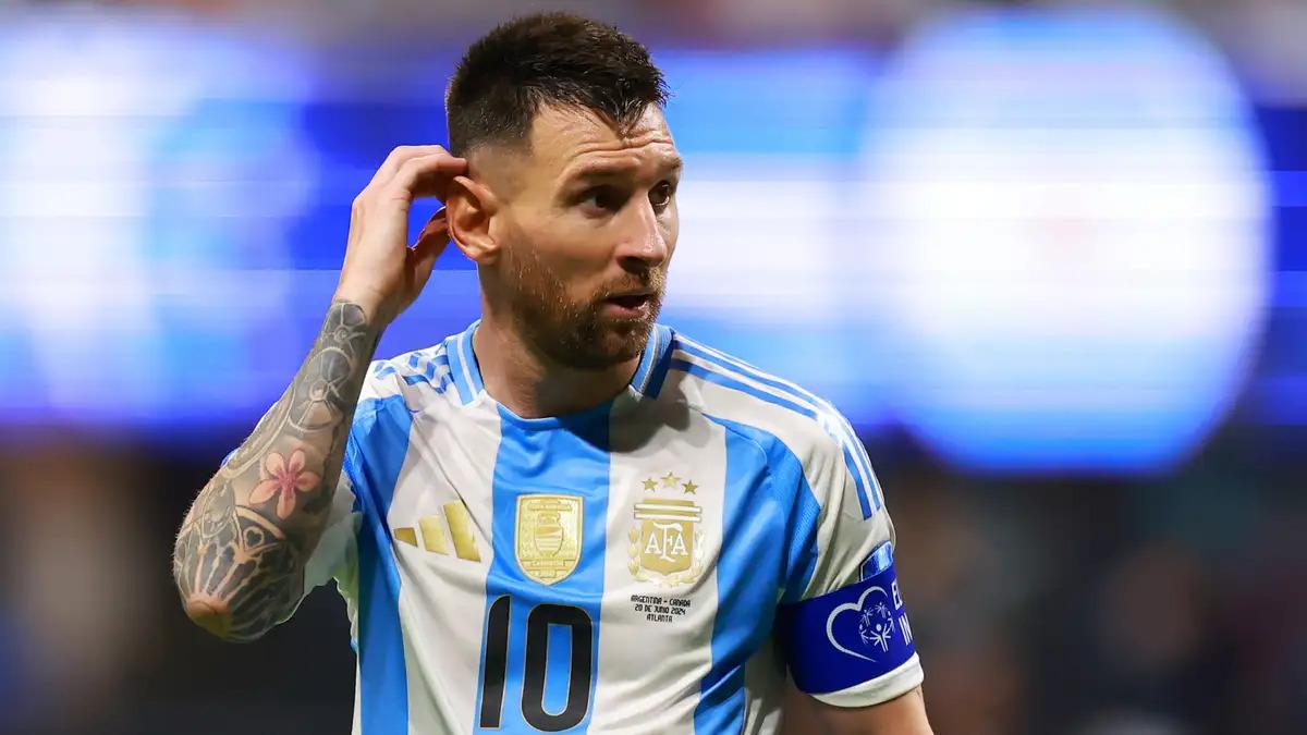 Trực tiếp Argentina 0-0 Colombia: Messi đá chính