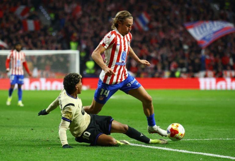 Barca bị Atletico Madrid nghiền nát với tỷ số không tưởng