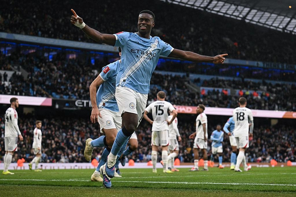 Man City nhẹ nhàng đánh bại đội hạng 4 tại FA Cup