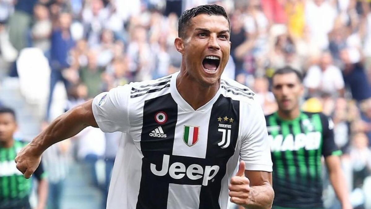 CR7 từng chơi cho Bà Đầm Già