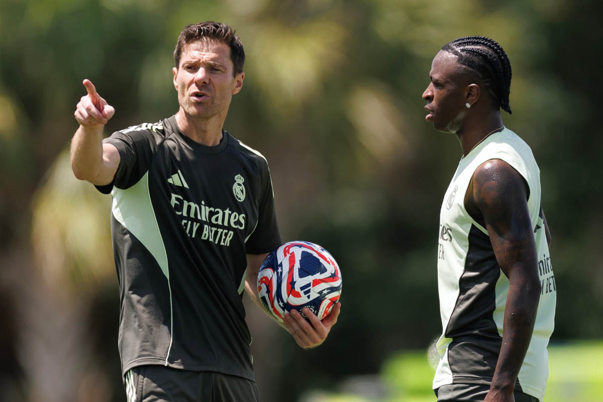 Vinicius bất mãn với tân HLV Xabi Alonso