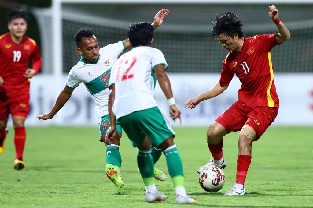 Kết quả Việt Nam vs Indonesia: Chia điểm đáng tiếc