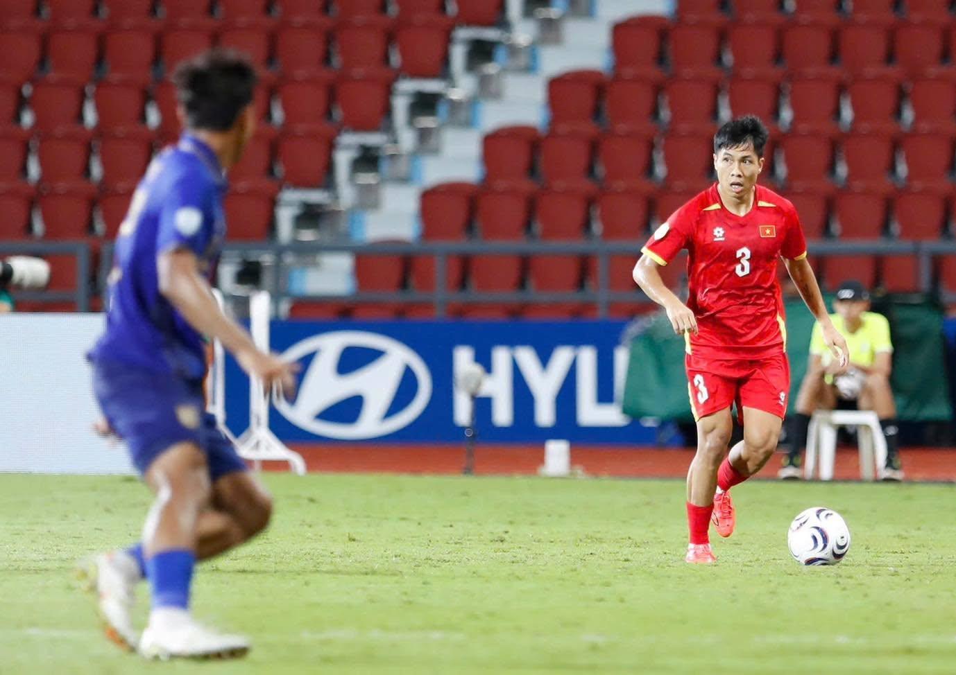 ĐT Việt Nam nguy cơ mất trụ cột ở đại chiến Thái Lan tại FIFA ASEAN Cup