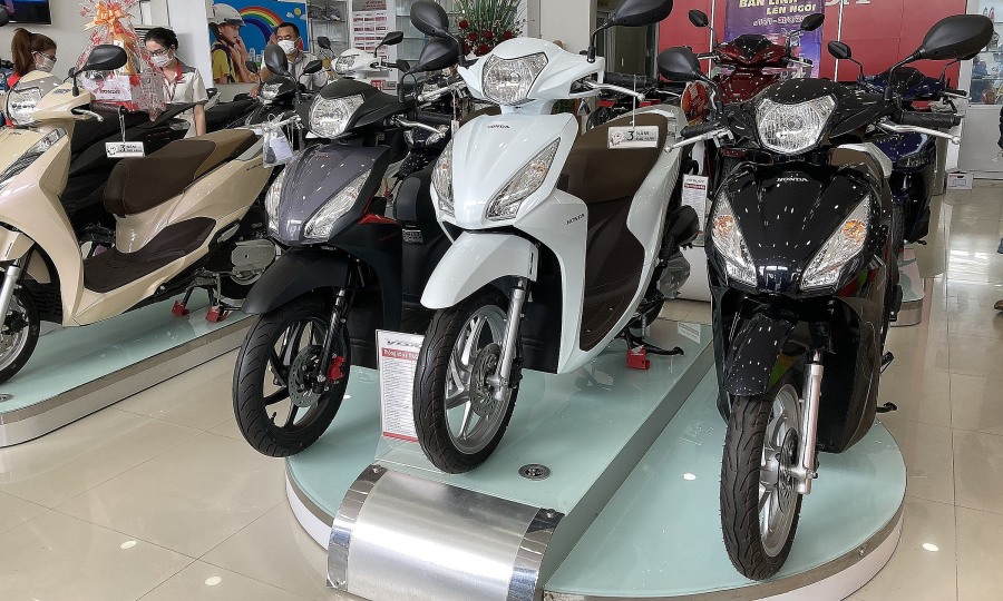 Giá Honda SH 125i/150i 2022 vẫn tiếp tục tăng mạnh, chênh tới gần 26 triệu đồng 198408