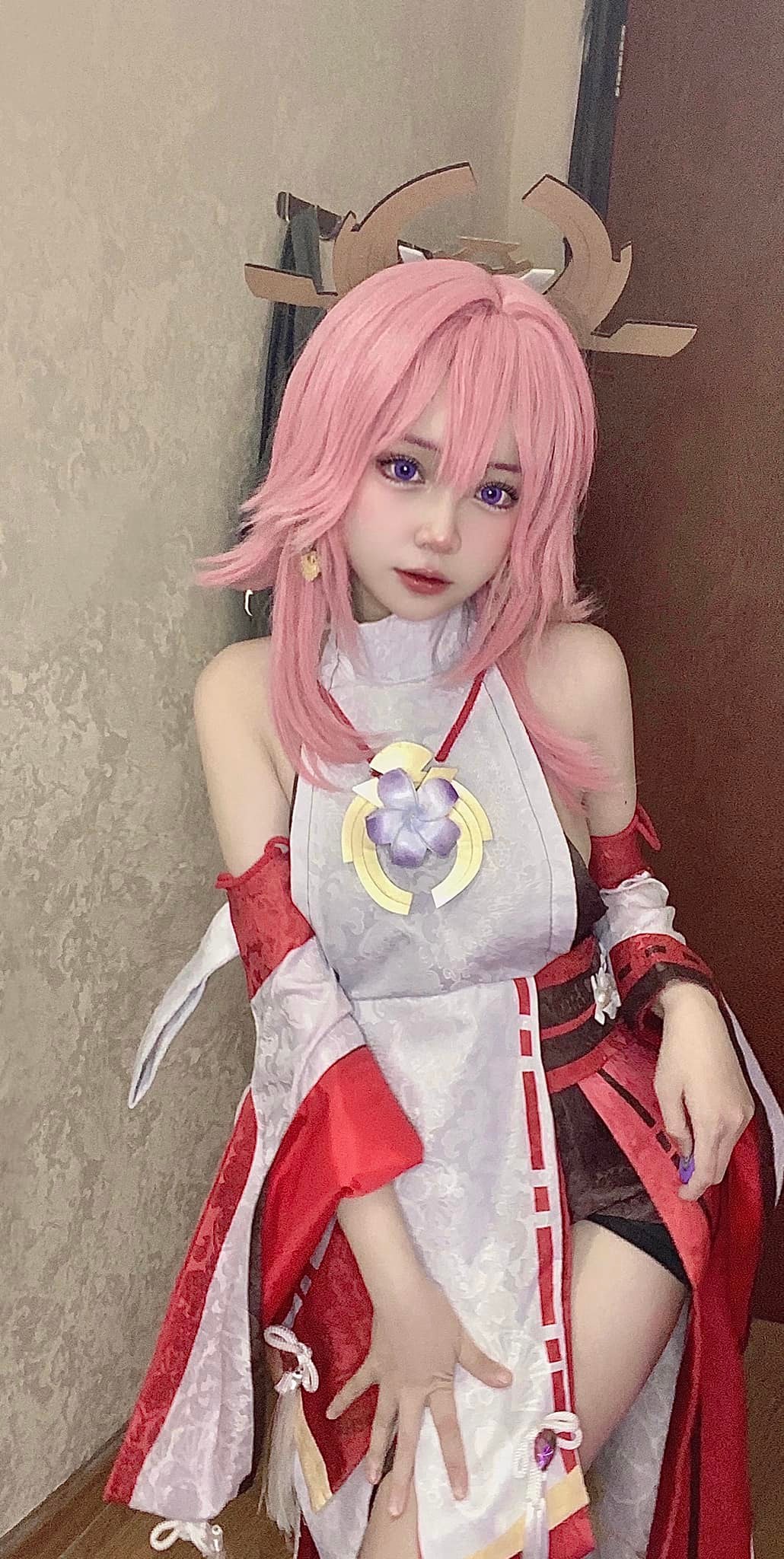 Nữ game thủ Việt gây thương nhớ khi cosplay Yae Miko trong Genshin Impact 110257