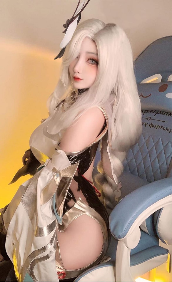 Ngắm màn cosplay Shenhe trong Genshin Impact tới từ coser Sayo Momo 131255