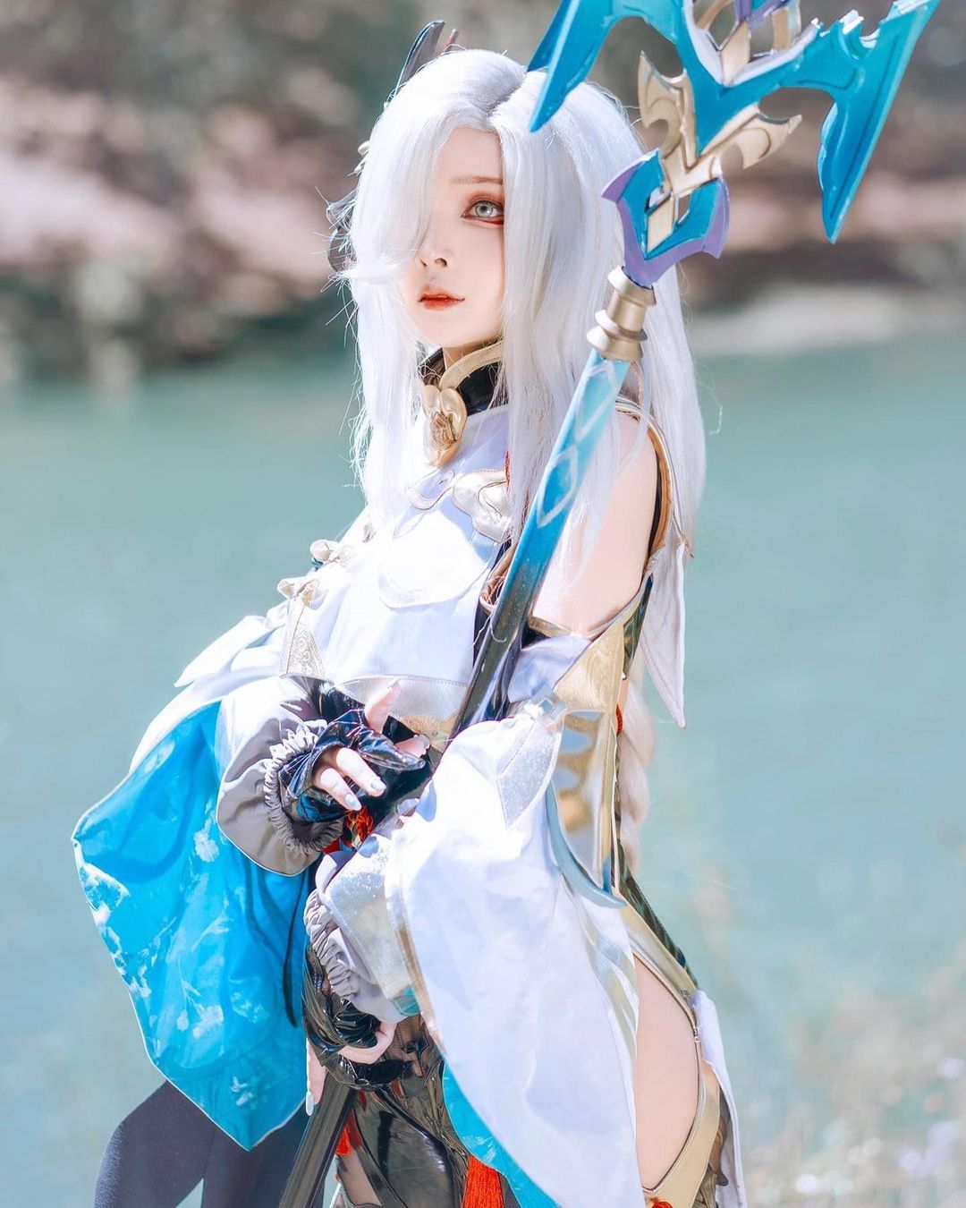 Ngắm màn cosplay Shenhe trong Genshin Impact tới từ coser Sayo Momo 131266