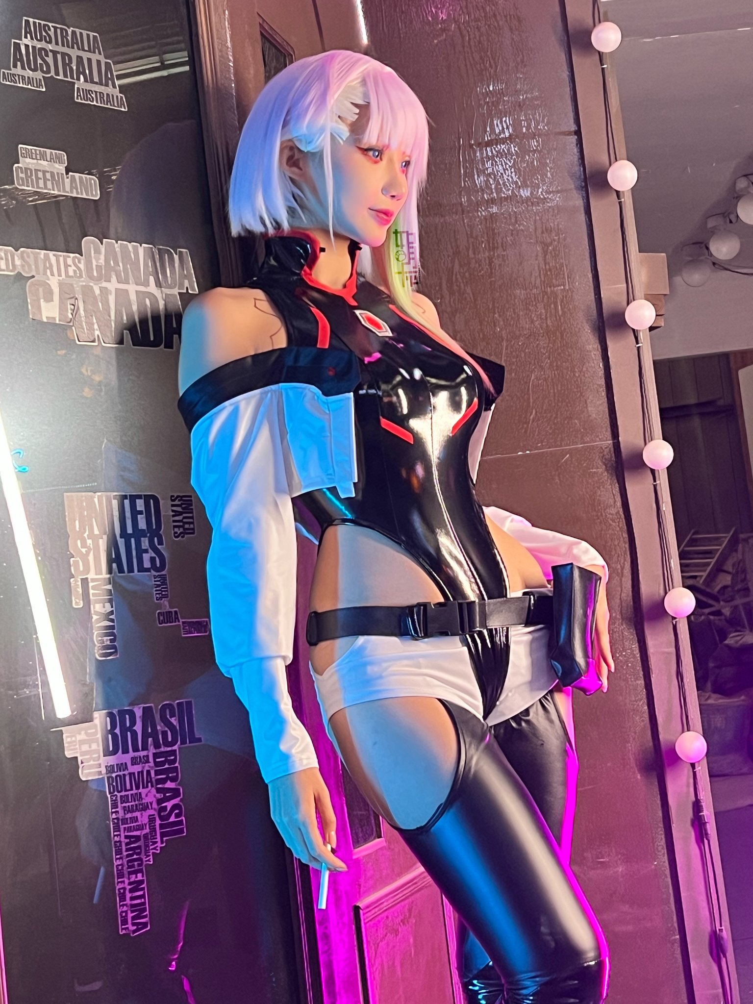 Hàng loạt mỹ nữ rủ nhau cosplay cô nàng Lucy trong Cyberpunk: Edrunners 212267