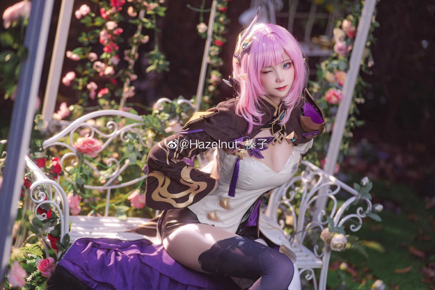 Ngắm màn cosplay Elysia trong Honkai Impact cực kỳ mãn nhãn, thế này bảo sao BeryL không chọn ngay làm skin CKTG 215186