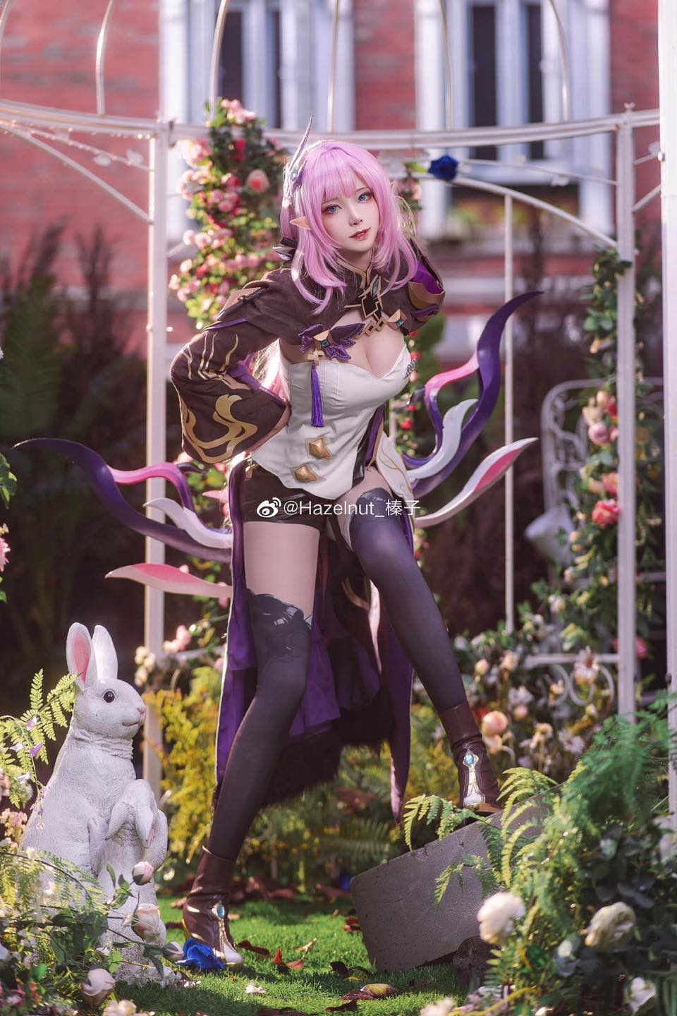 Ngắm màn cosplay Elysia trong Honkai Impact cực kỳ mãn nhãn, thế này bảo sao BeryL không chọn ngay làm skin CKTG 215196