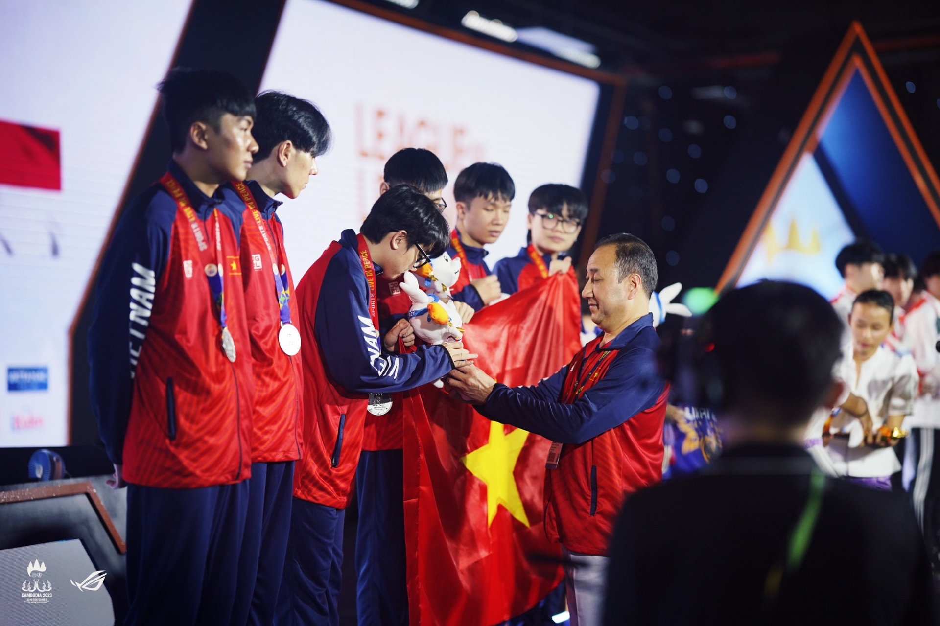 Esports việt nam ‘thua về chất, thắng về lượng’ tại SEA Games 32 281268