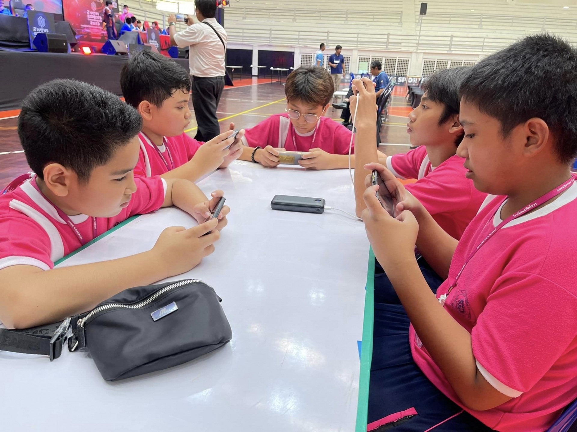 Thái Lan tổ chức giải đấu eSports cho trẻ tiểu học 329057