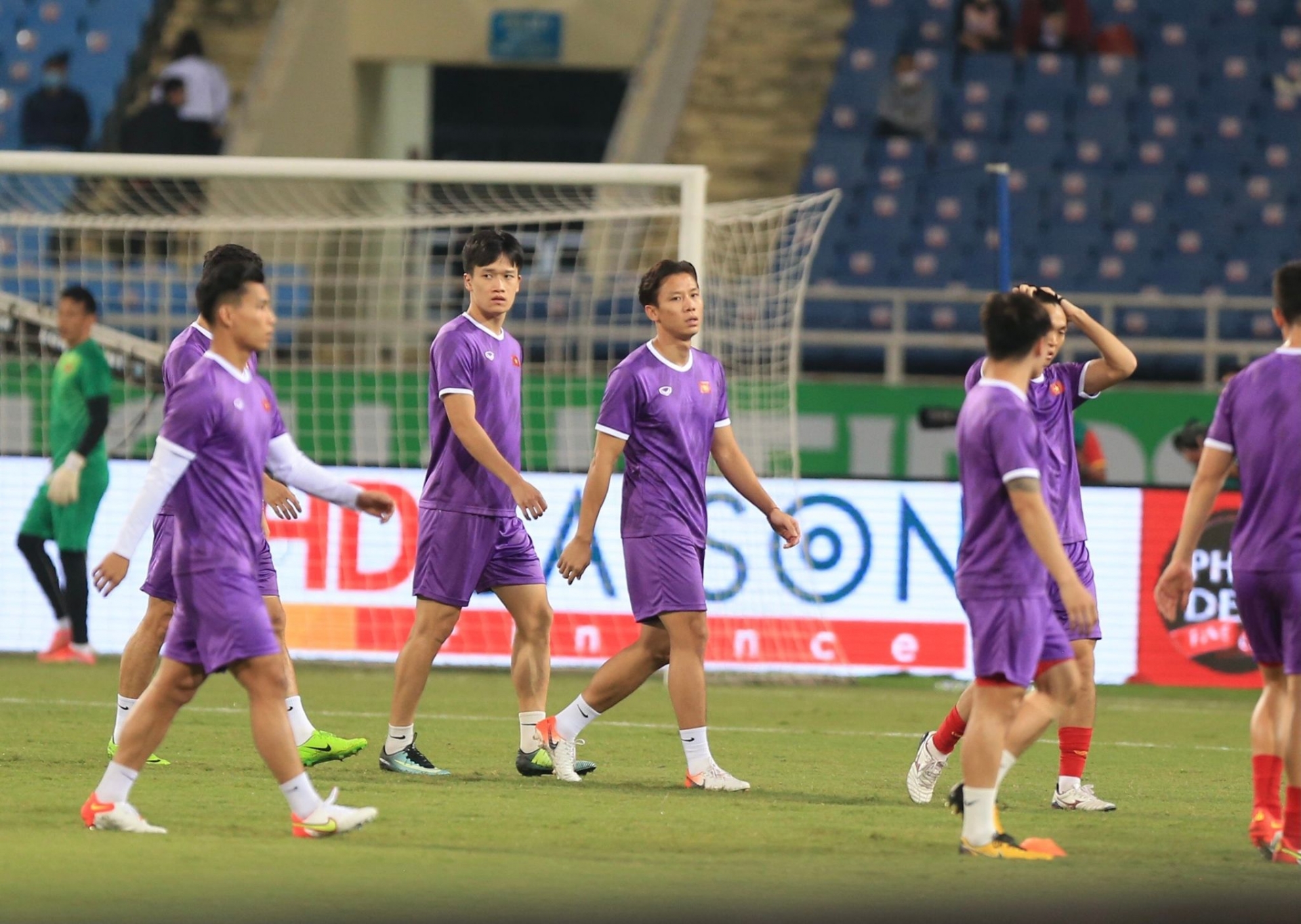 Trực tiếp Việt Nam 0-0 Nhật Bản: Công Phượng đá chính, Tấn Trường trở lại 87258Trực tiếp Việt Nam 0-0 Nhật Bản: Công Phượng đá chính, Tấn Trường trở lại 87258