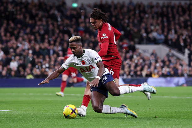 Trực tiếp Liverpool 1-0 Tottenham: 'Vua Ai Cập' lên tiếng 214430