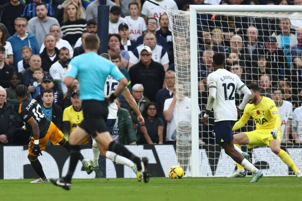 Trực tiếp Tottenham 0-1 Leeds: 'Thói quen' khó bỏ của Tottenham! 216907