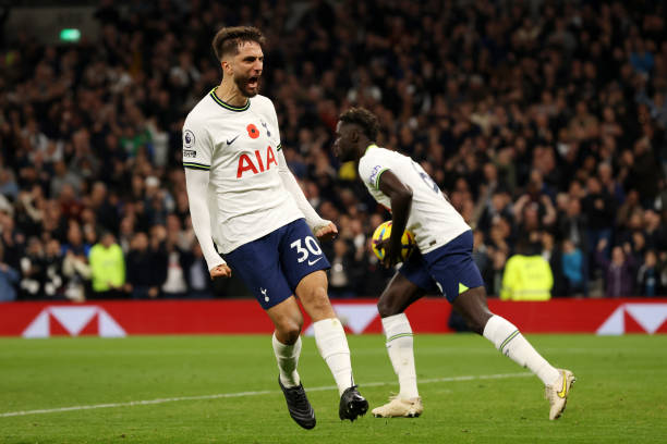 Trực tiếp Tottenham 4-3 Leeds: Màn lội ngược dòng kinh điển! 216943