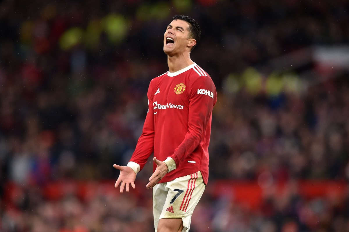 CỰC NÓNG: Ronaldo công khai tuyên bố bị Manchester United phản bội! 217333