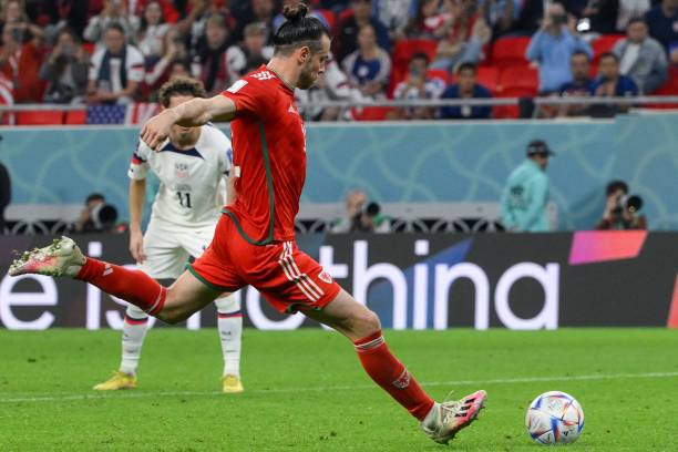 Trực tiếp Mỹ 1-1 Xứ Wales: Gareth Bale làm hết! 220760