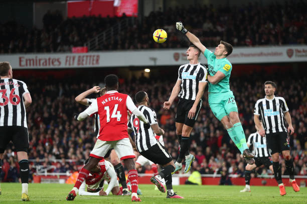 Trực tiếp Arsenal 0-0 Newcastle: Tranh chấp quyết liệt 239014