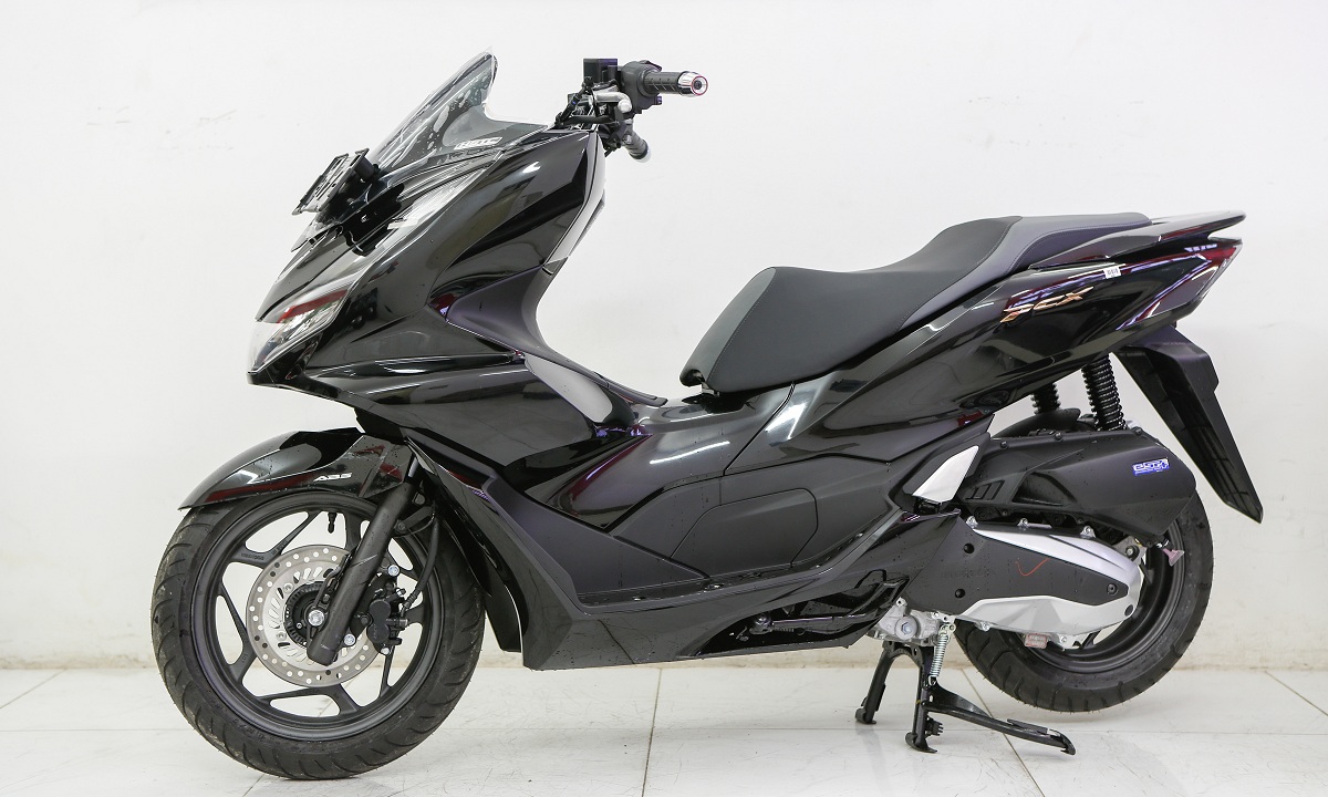 Honda-PCX-160-2