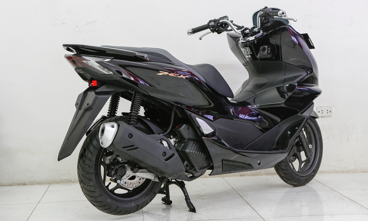 Honda-PCX-160-3