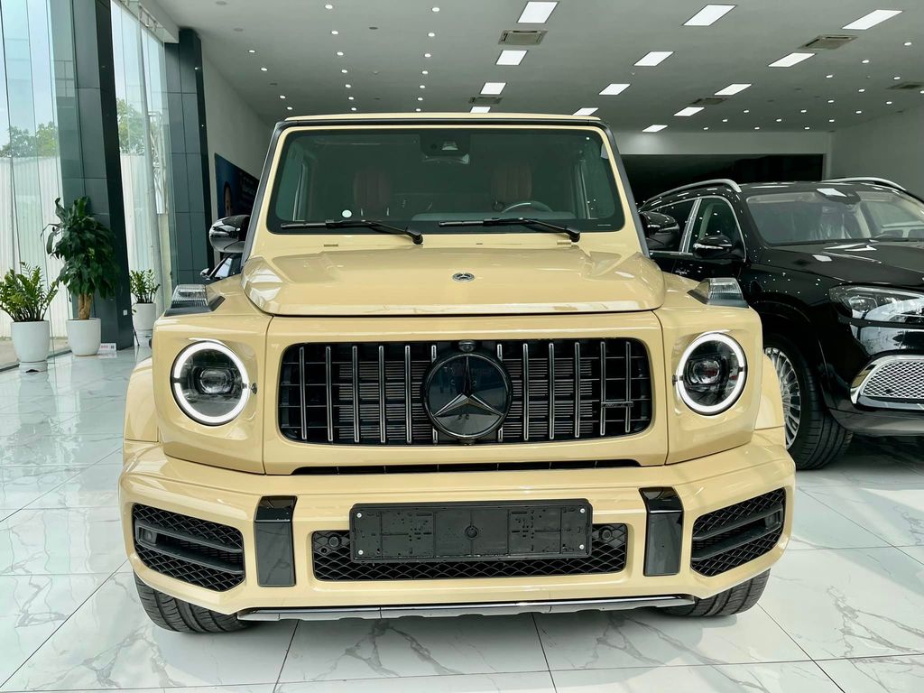 Mercedes-AMG-G63-1