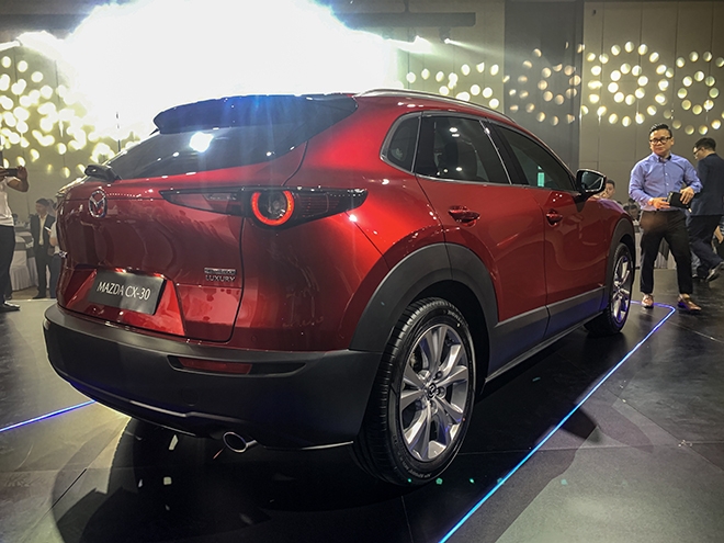 mazda-cx-30-1