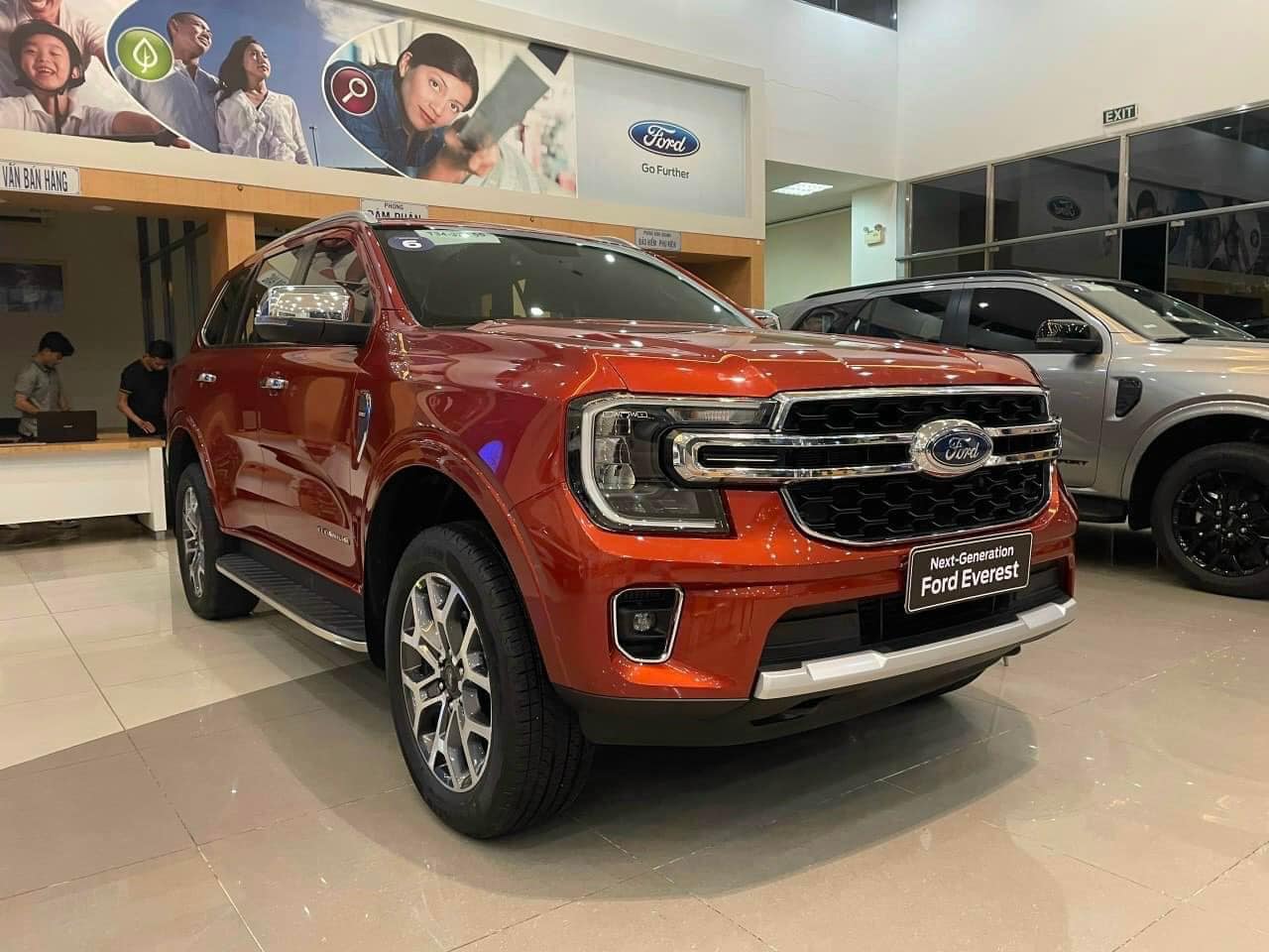 Ford-Everest-2023