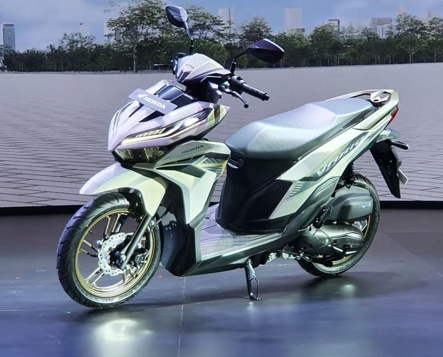 Honda SH 2023 ra mắt khách Việt