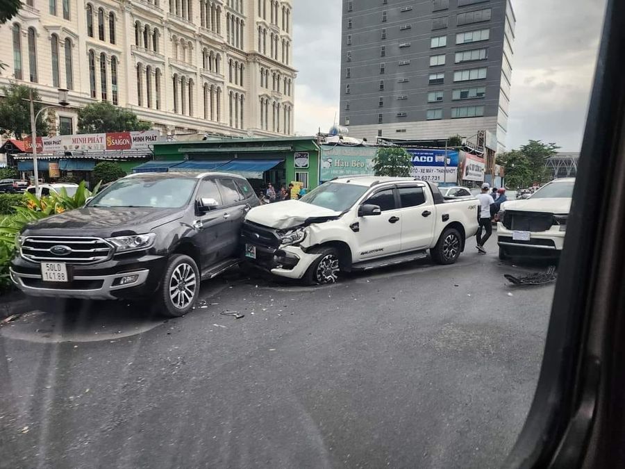 ford-everest-2022